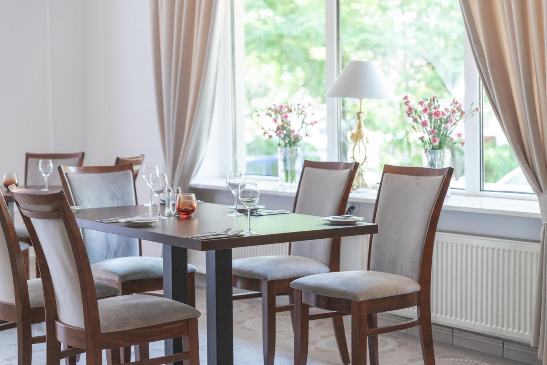 Prima Aparthotel Puławy Екстериор снимка